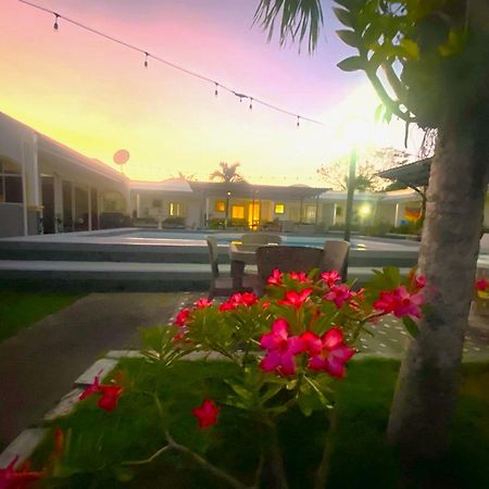 Villa Del Pueblo Inn Đảo Đảo Panglao Ngoại thất bức ảnh