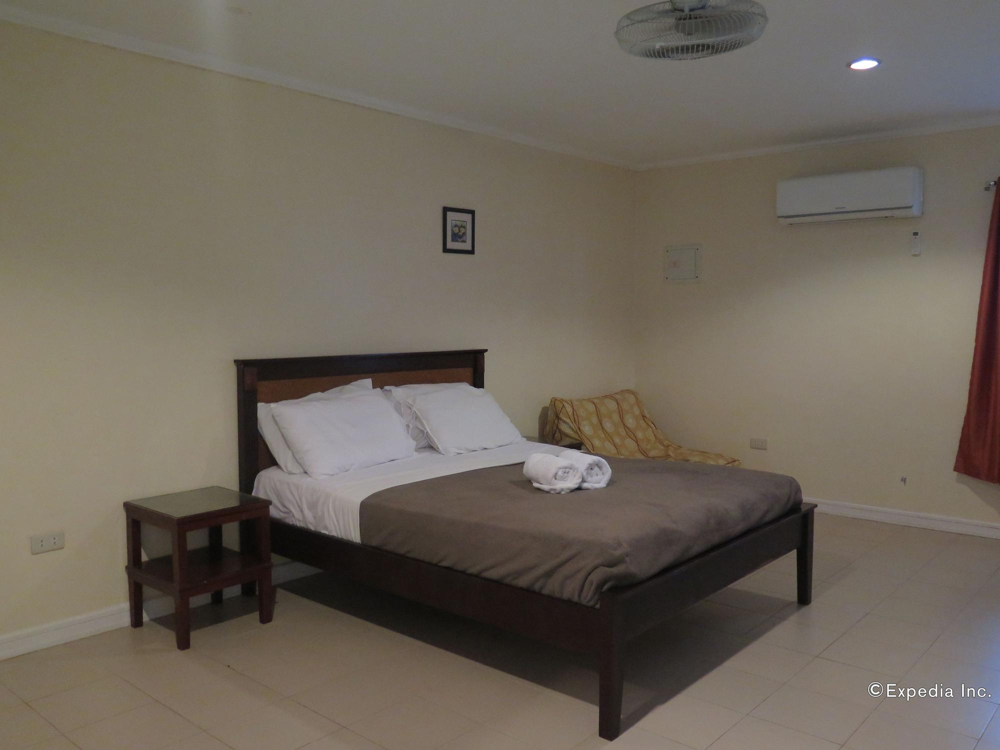 Villa Del Pueblo Inn Đảo Đảo Panglao Ngoại thất bức ảnh
