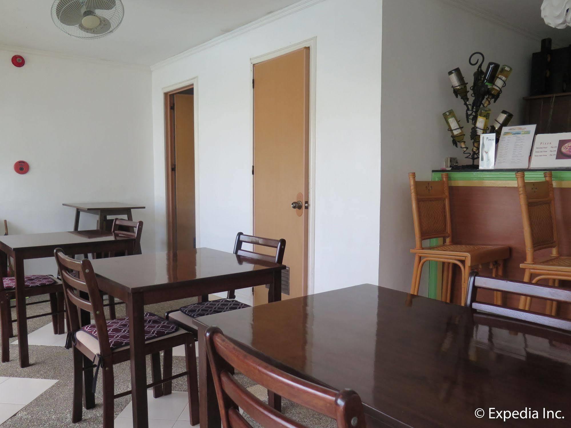 Villa Del Pueblo Inn Đảo Đảo Panglao Ngoại thất bức ảnh